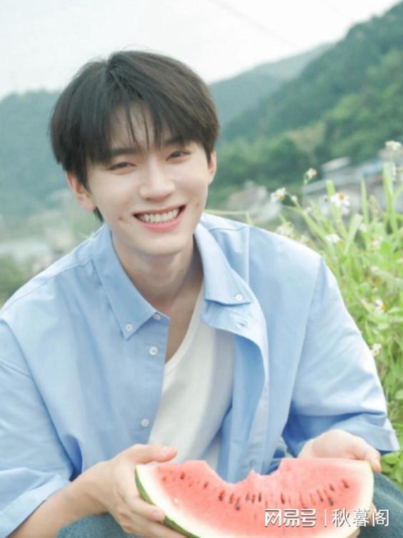 周翊然圈内人爆料了吗,揭秘不为人知的幕后故事 第3张 周翊然圈内人爆料了吗,揭秘不为人知的幕后故事 第3张